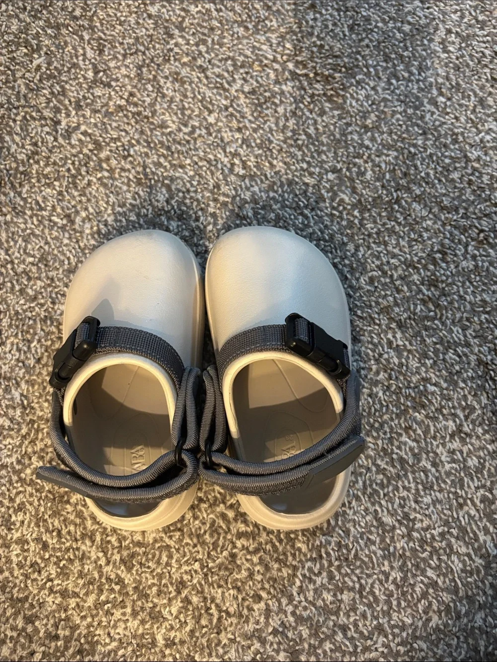 Zara Cream Kids Slip-On Clogs with Gray Adjustable Strap